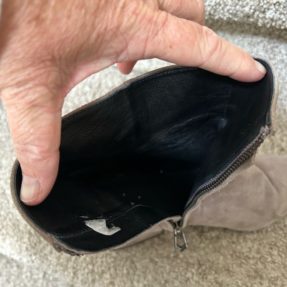 Botkier Sasha Suede Pointed Toe taupe grey Bootie. EUC. 7.5. Suede heel. Classic - Picture 8 of 15